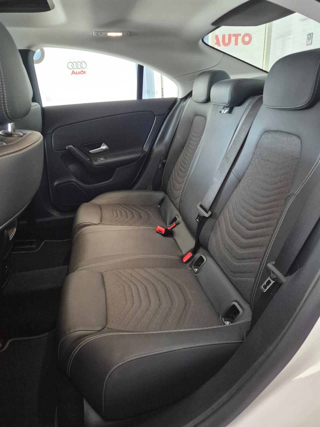 Mercedes-benz CLA 200 220 d Automatic Business