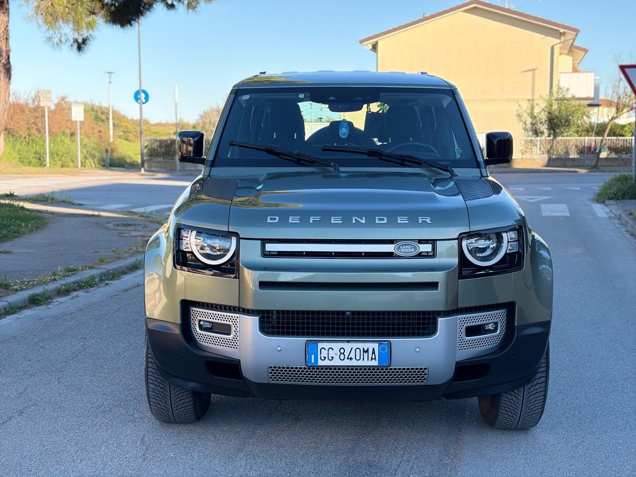 Land Rover Defender 110 3.0D I6 250 CV AWD Auto X-Dynamic HSE