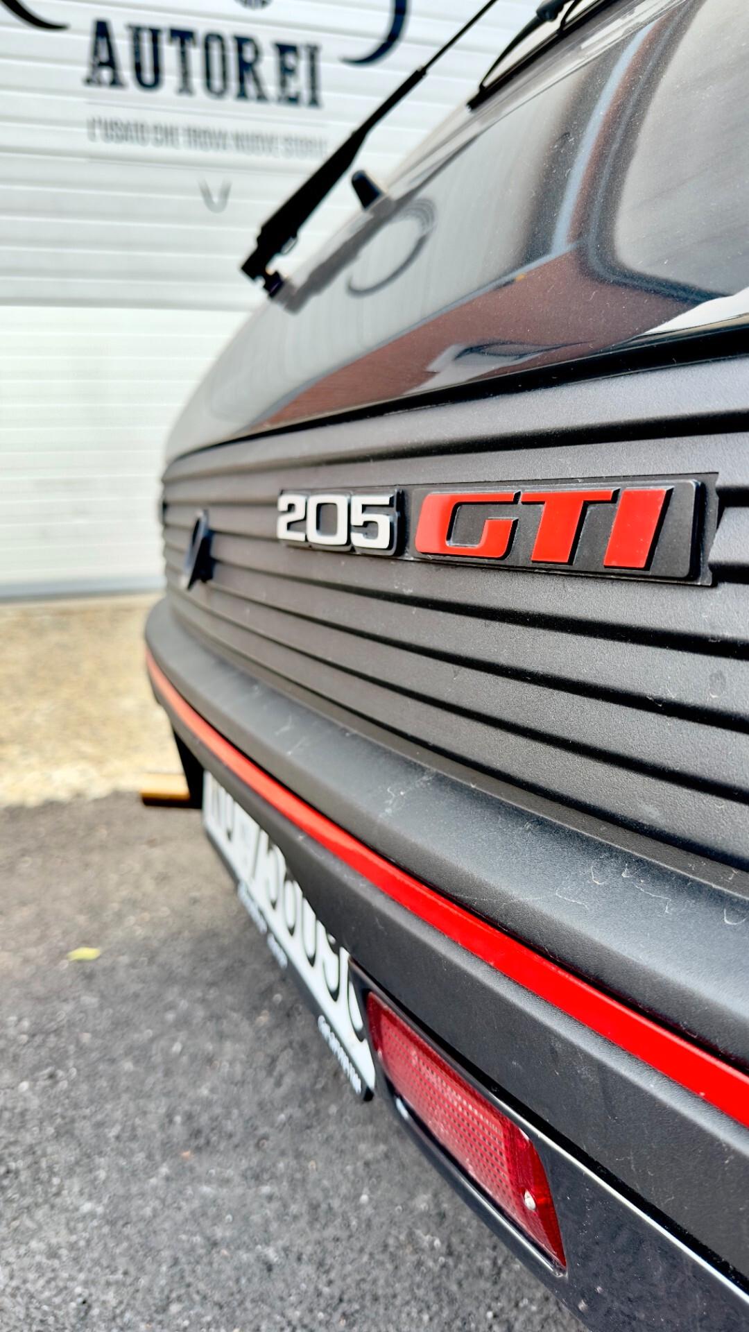 Peugeot 205 1.9 cat 3 porte GTI