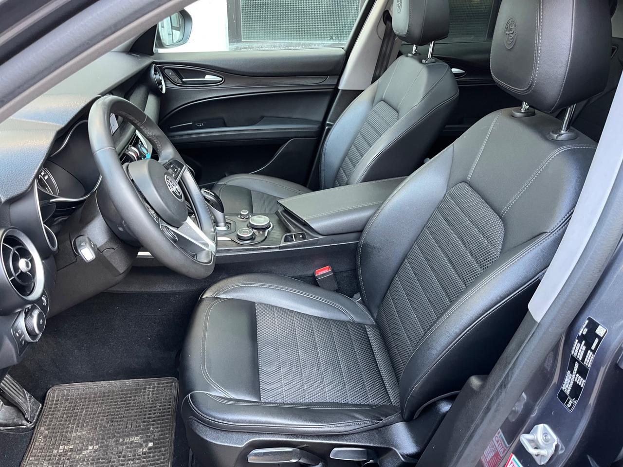 Alfa Romeo Stelvio 2.2 Turbodiesel 190 CV AT8 Q4 Executive