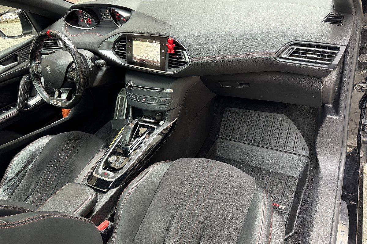 PEUGEOT 308 PureTech Turbo 225 S&S EAT8 GT