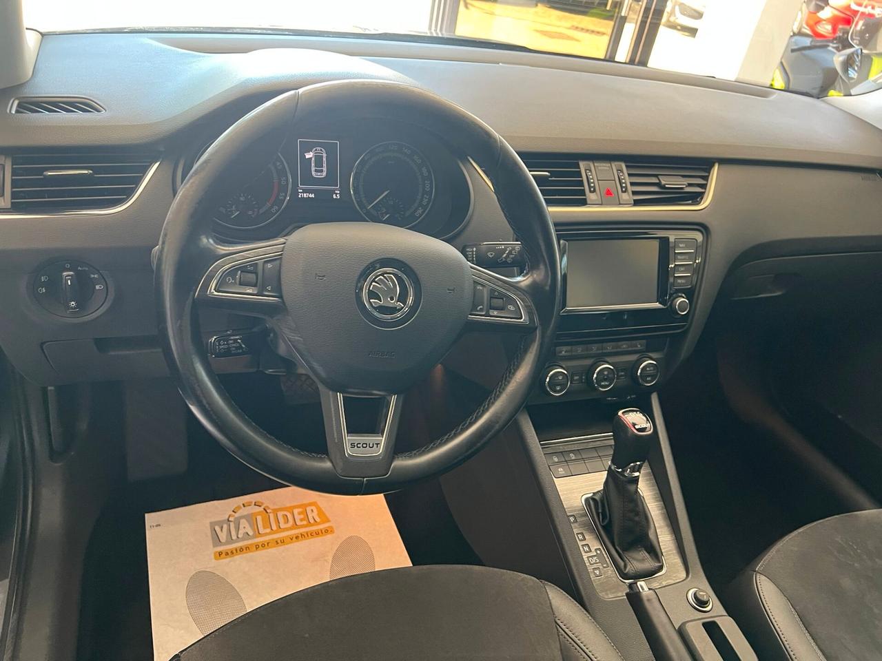 Skoda Octavia 2.0 TDI CR 180 CV 4x4 DSG Wagon Scout