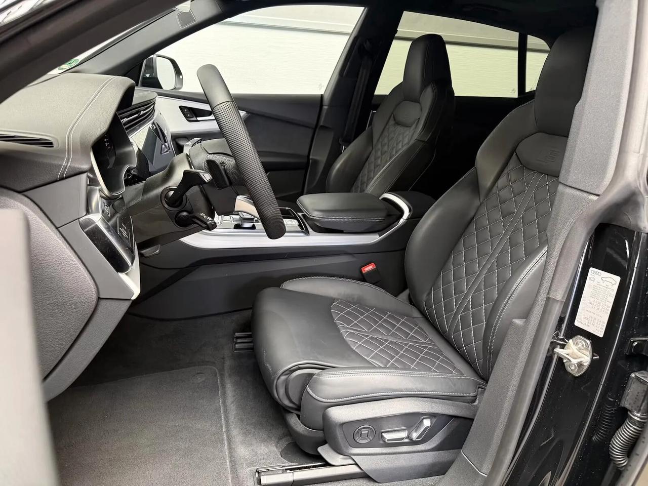 Audi Q8 SUV TDI QUATTRO S-LINE EDITION/TETTO/HEAD-UP DISPLAY/MATRIX/BANG & OLUFSEN