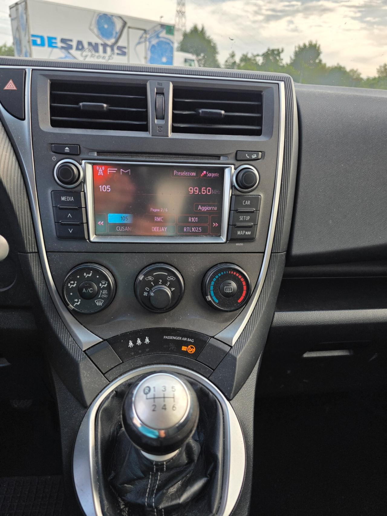 Toyota Verso-S 1.4D MT Style TAGLIANDI UFFICIALI