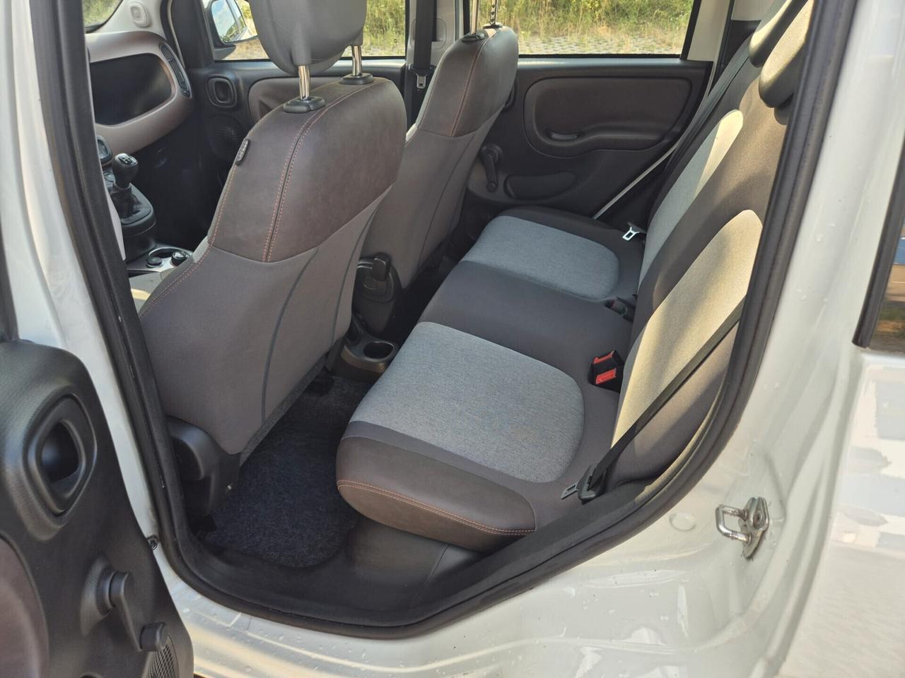 FIAT PANDA CROSS 4X4 DIESEL 95 CV