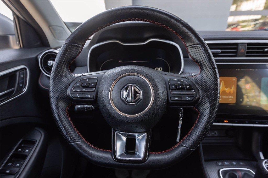 MG ZS 1.5 Luxury del 2024