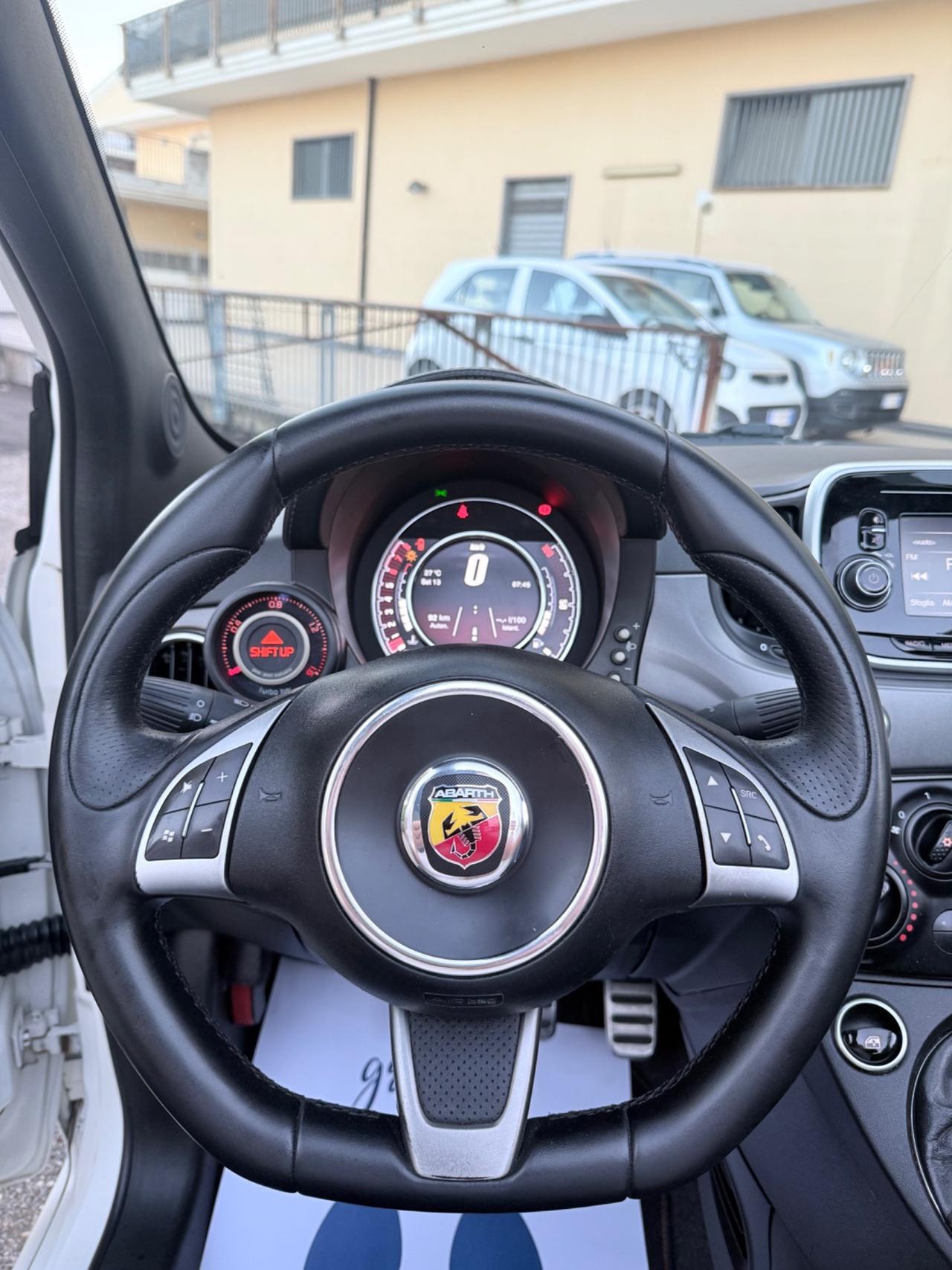 Abarth 500 C 1.4 Turbo T-Jet Custom VIRTUAL XENO SCARICO