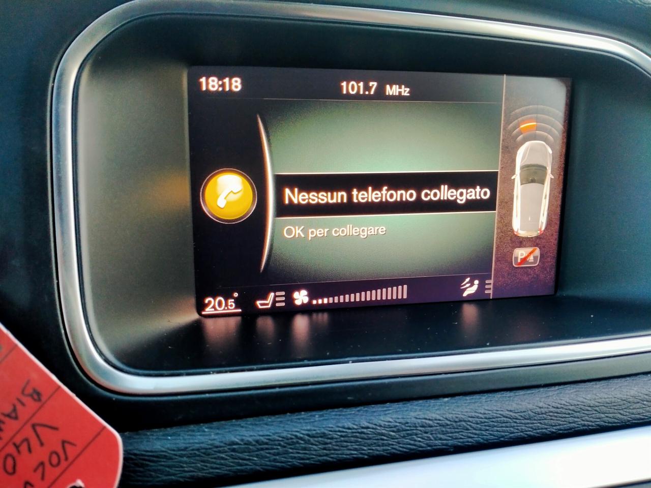 Volvo V40 2.0D3 R-DESIGN GEARTRONIC 8M M.Y.17 E6 FULL LED SYSTEM /PELLE ALCANTARA