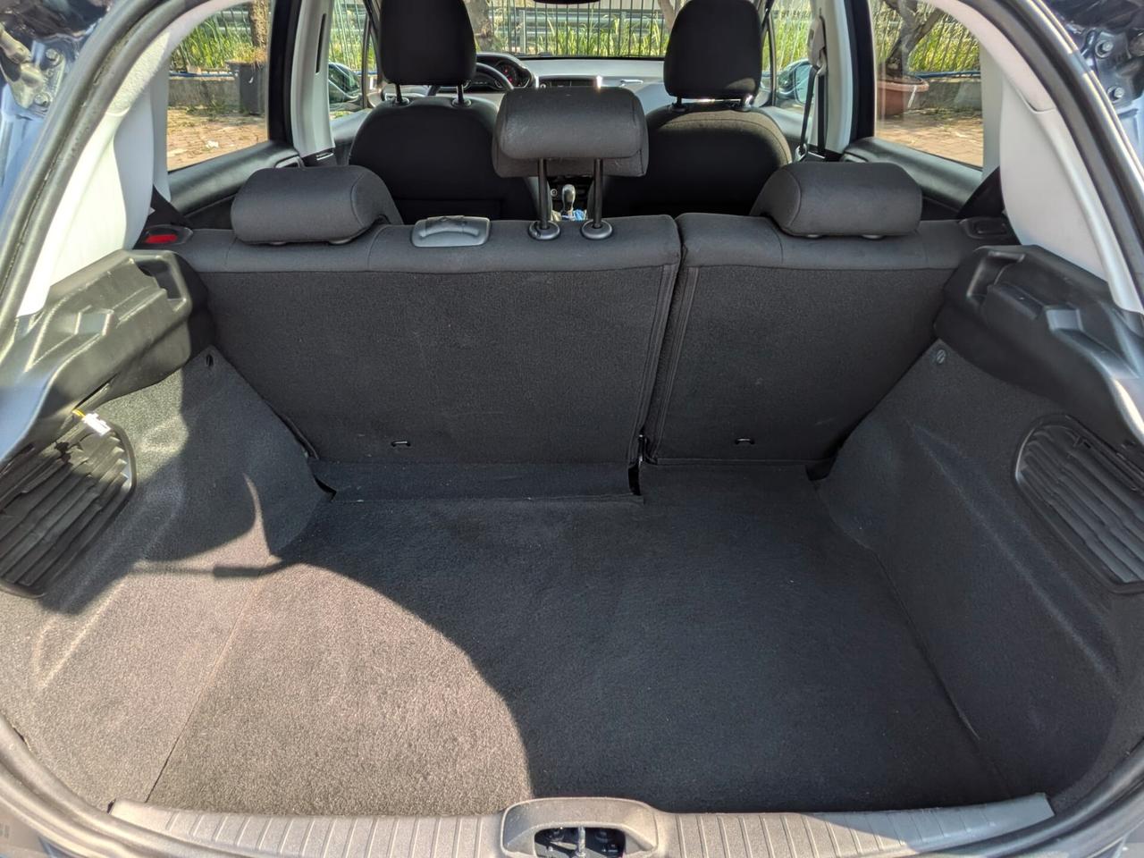 Peugeot 208 PureTech Turbo 110 EAT6 S&S 5 porte Allure