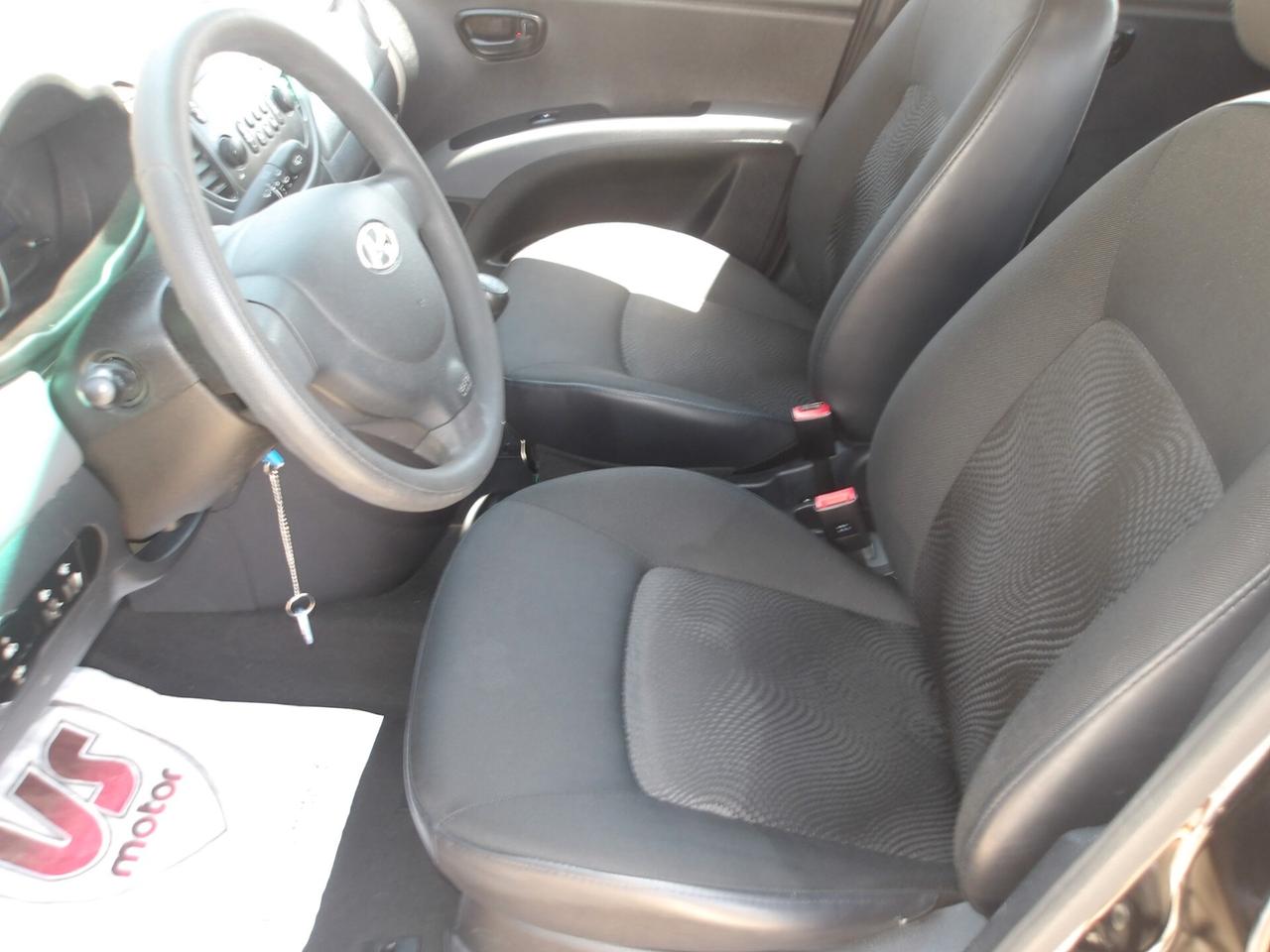 HYUNDAI I10 1.1 BENZ-KM 79.000-GARANZIA FULL