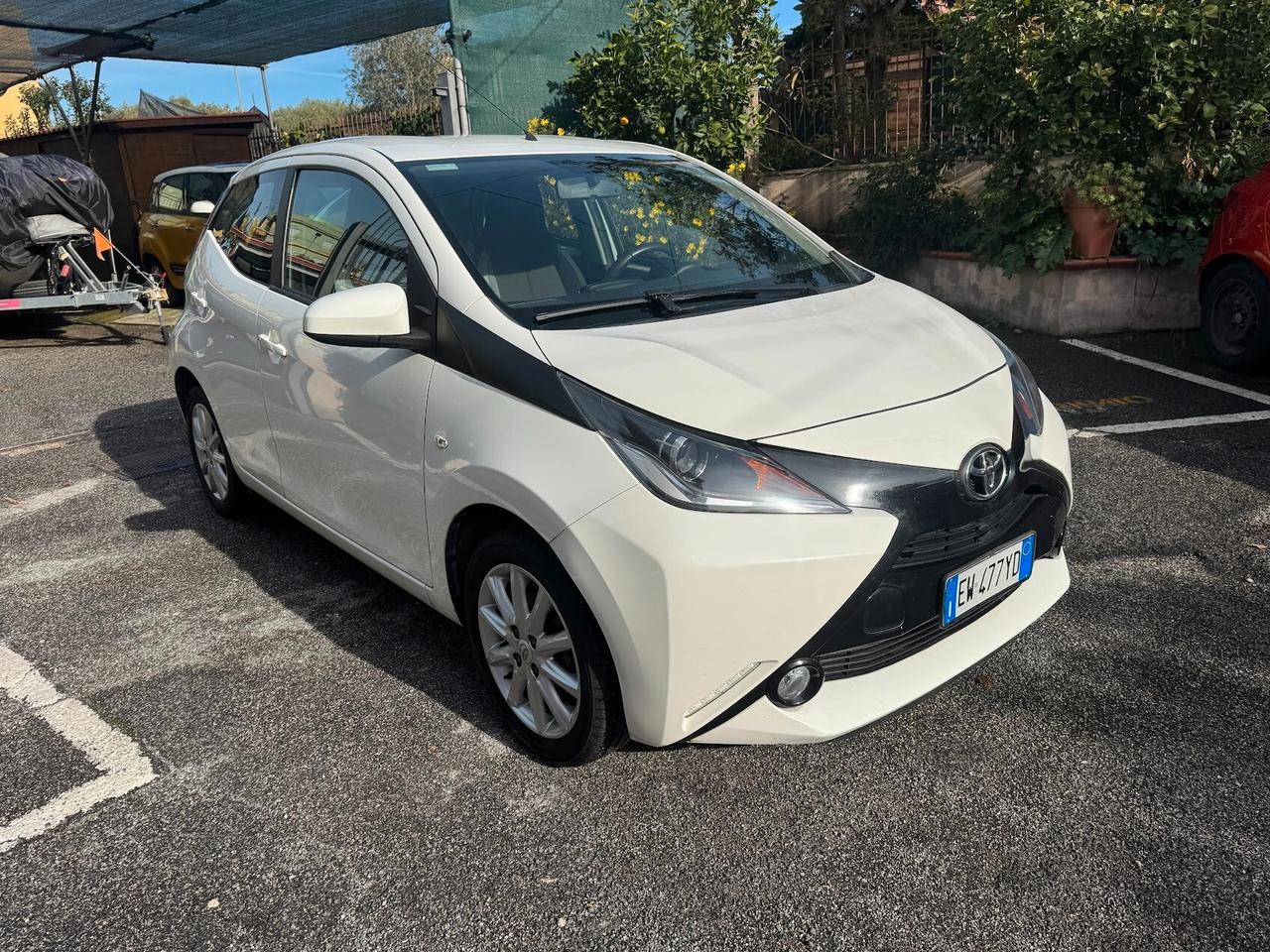 Toyota Aygo 1.0 VVT-i 69 CV 5 porte