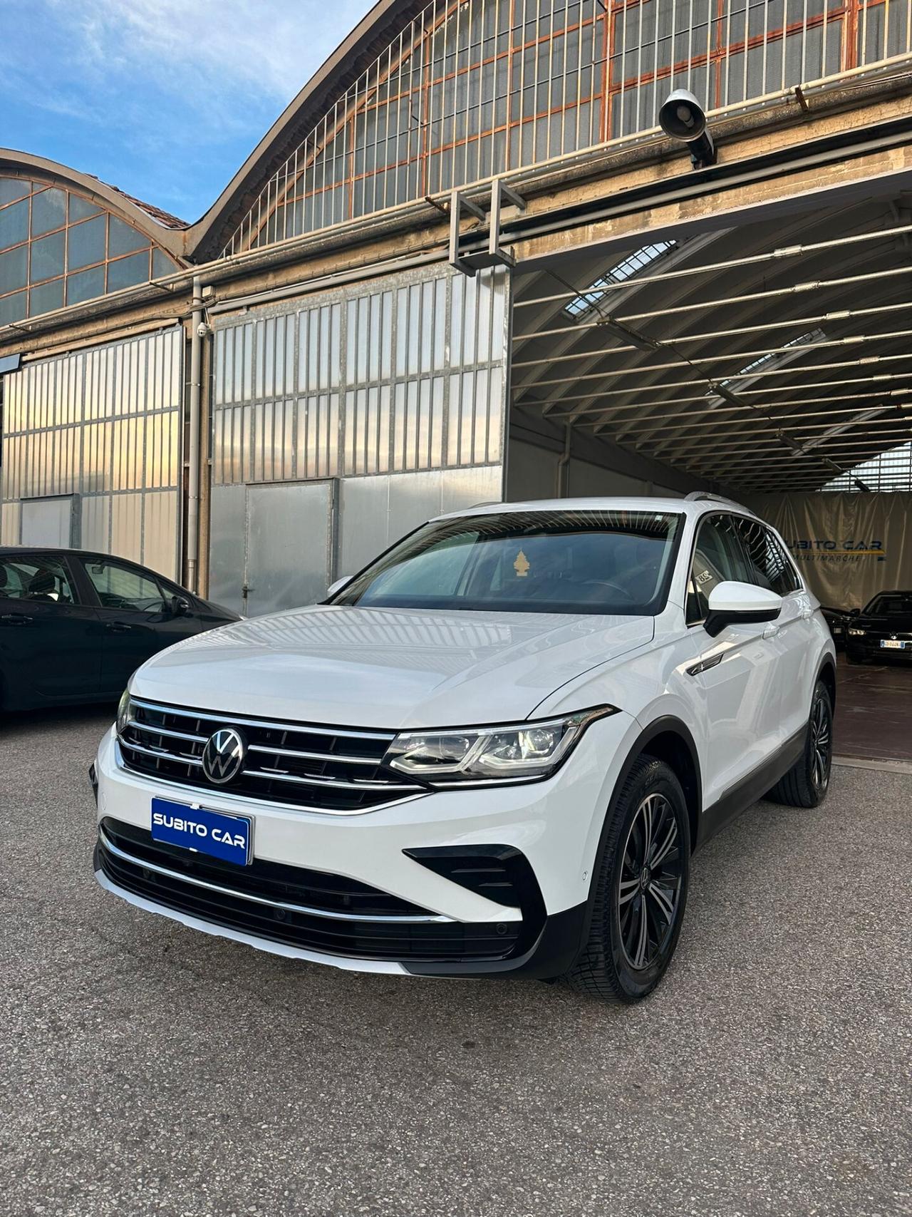 Volkswagen Tiguan 2.0 TDI 150 CV SCR DSG 4MOTION Elegance