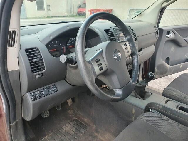 Nissan Navara (D40) 2.5 dCi 174CV 4WD Cab. Singola