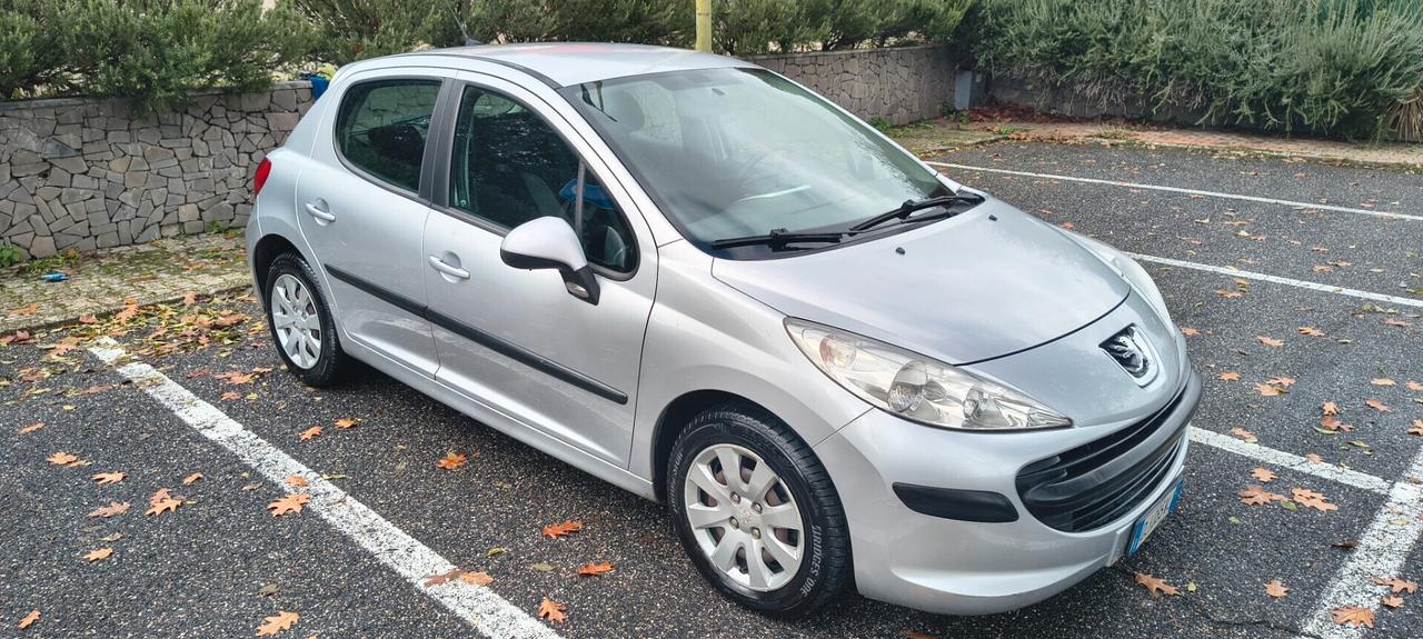 Peugeot 207 1.4 VTi 95CV 5p. X Line