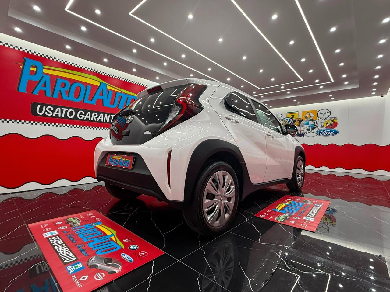 Toyota Aygo X 1.0 72cv 5 porte Lounge - 2023