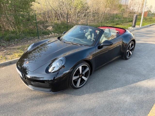 Porsche 911 Carrera Cabriolet