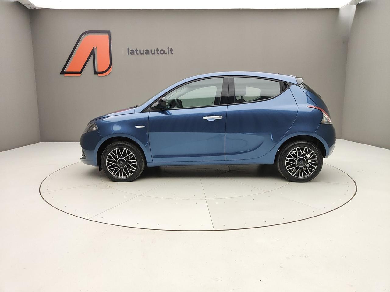LANCIA Ypsilon III 2021 1.0 70CV HYBRID PLATINO