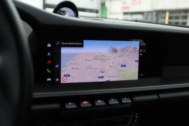 PORSCHE 911 992 Carrera 4 GTS Orange Lava