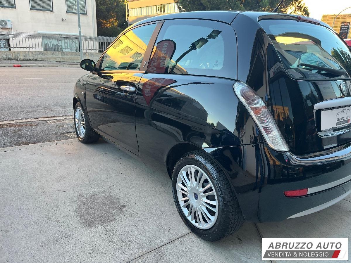 LANCIA Ypsilon 1.2 Argento PERFETTA