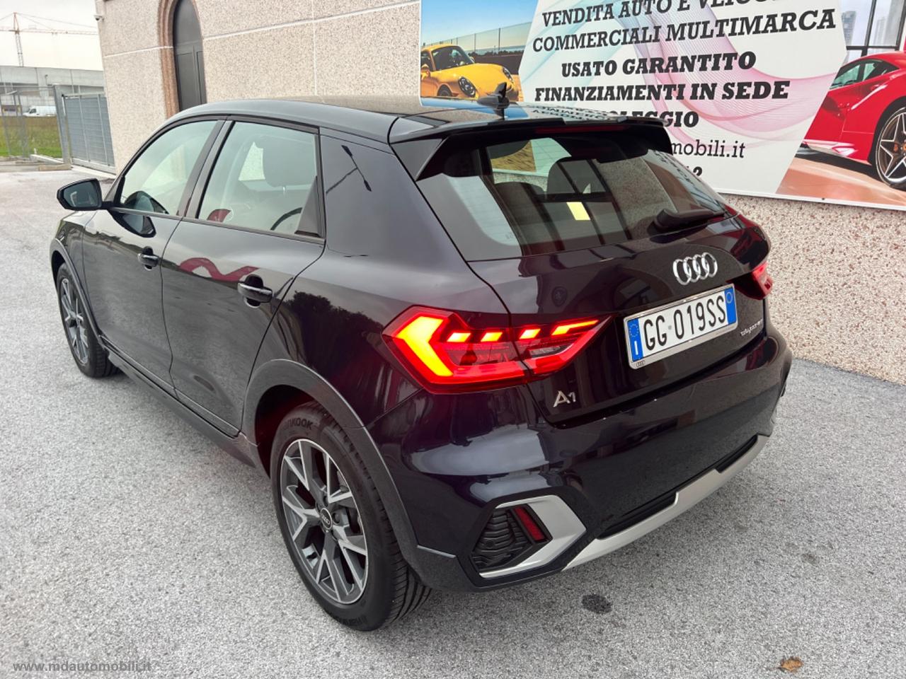 AUDI A1 citycarver 30 TFSI S tronic ALLSTREET SOLO KM.25000