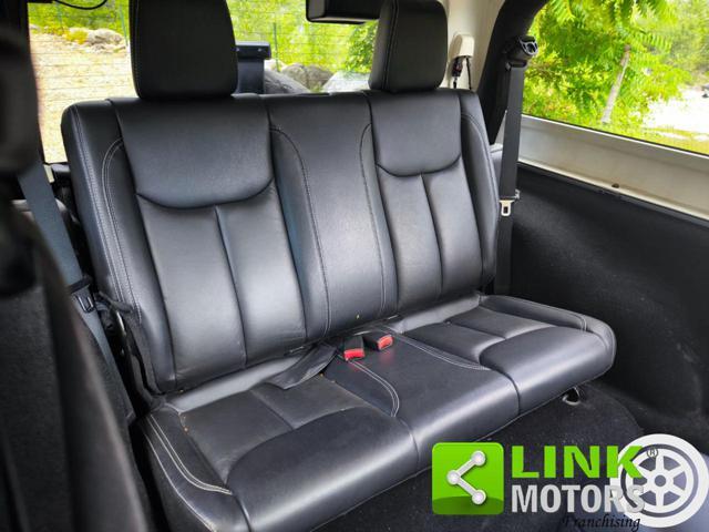JEEP Wrangler 2.8 CRD DPF Sahara Auto