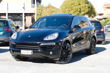 Porsche Cayenne 3.0 PANO KAMERA PELLE *20*