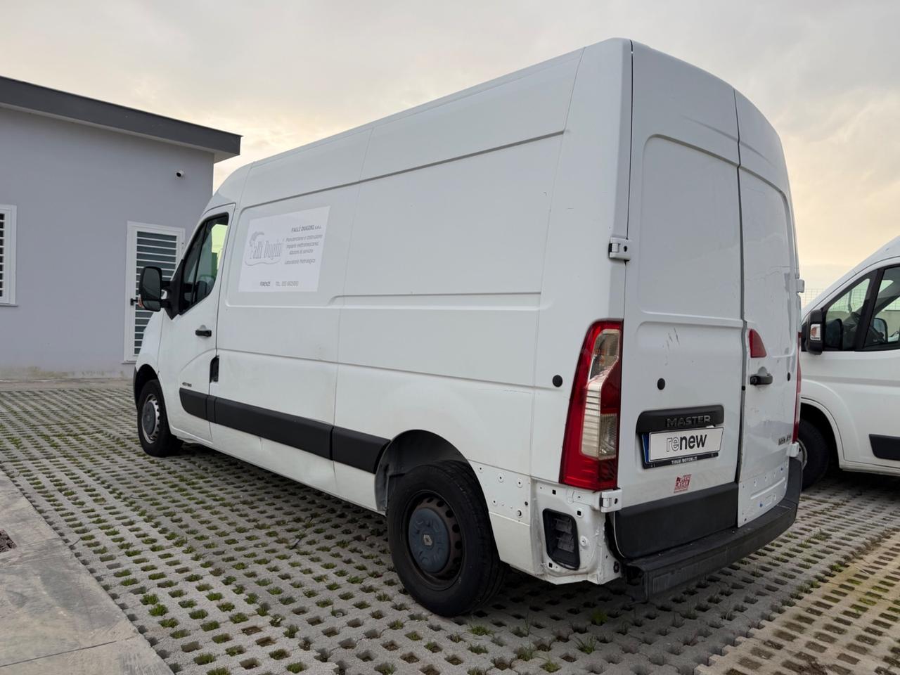 Renault Master 2.3 dCi/125