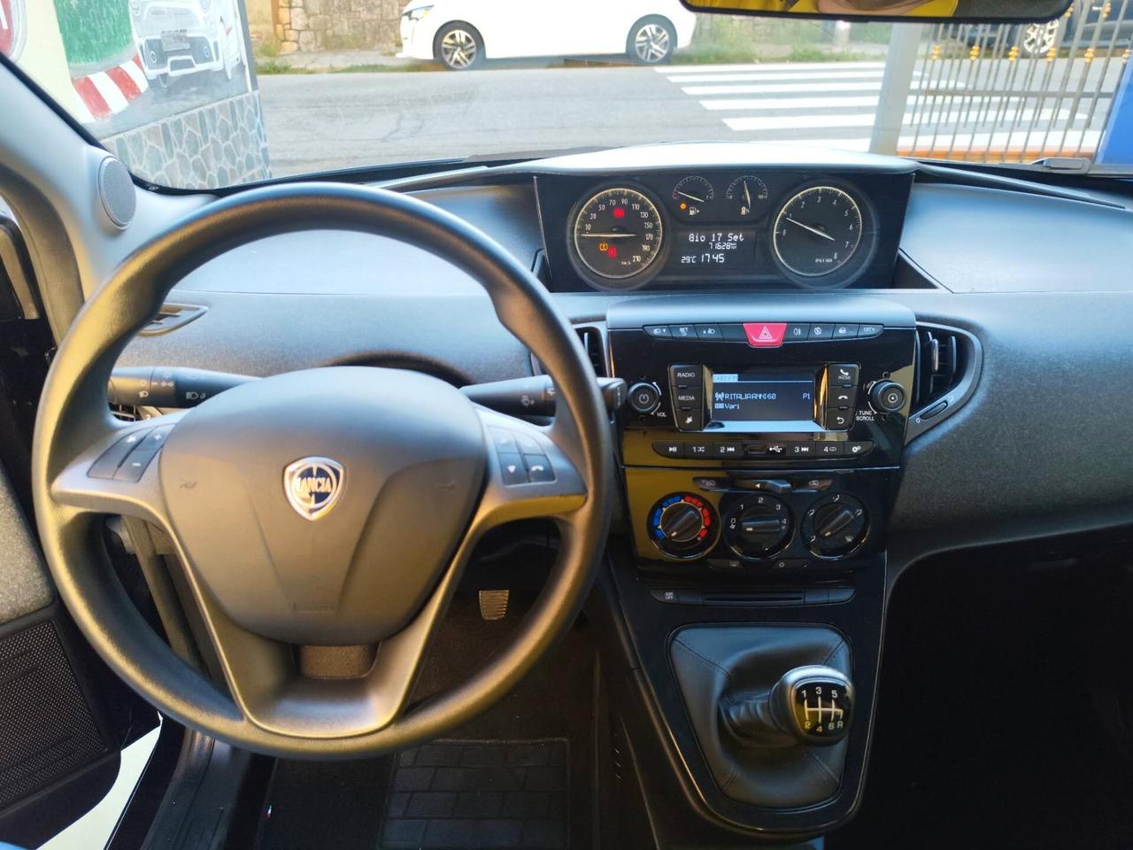 Lancia Ypsilon 1.0 Silver -12/2022