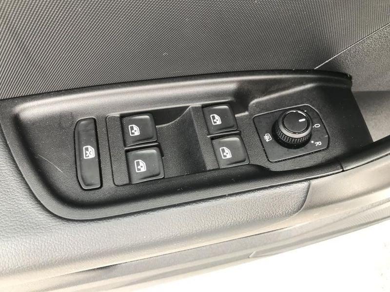 Audi A1 SPB 30 TFSI Admired 29 MILA KM