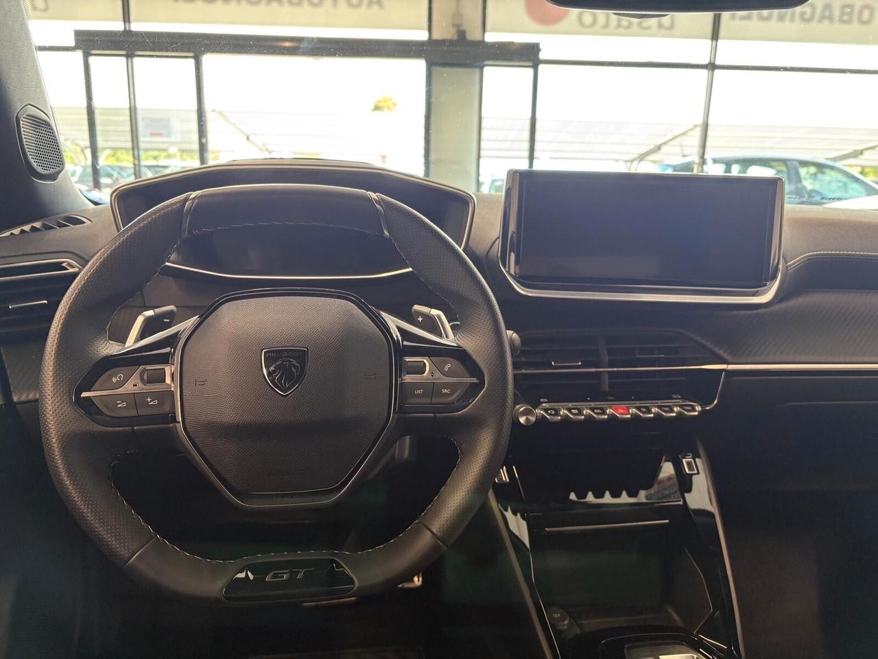 Peugeot 2008 GT Hybrid 145 e-DCS6 SPOTICAR
