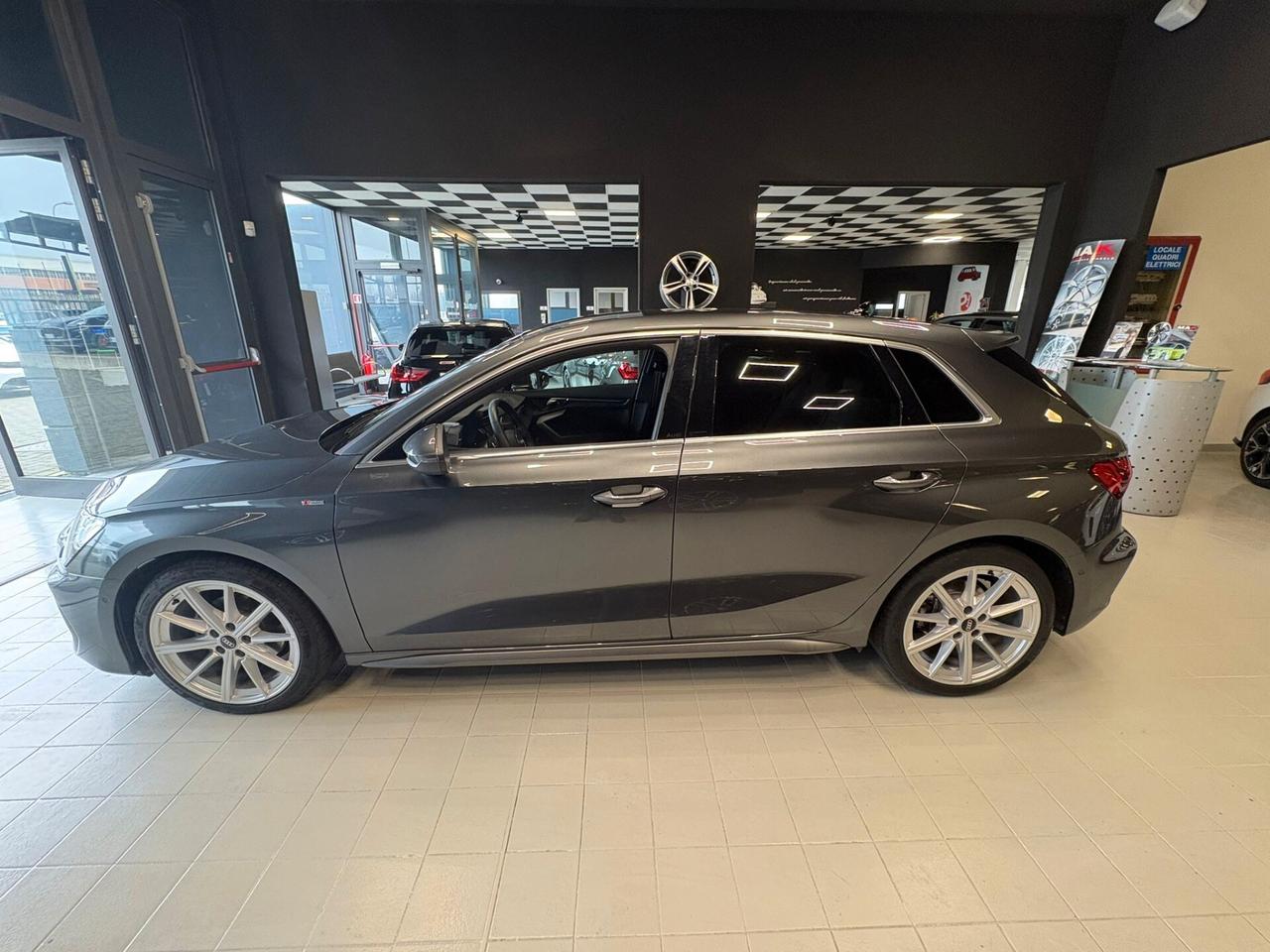 AUDI A3 4ª serie A3 SPB 35 TFSI S tronic S lin...