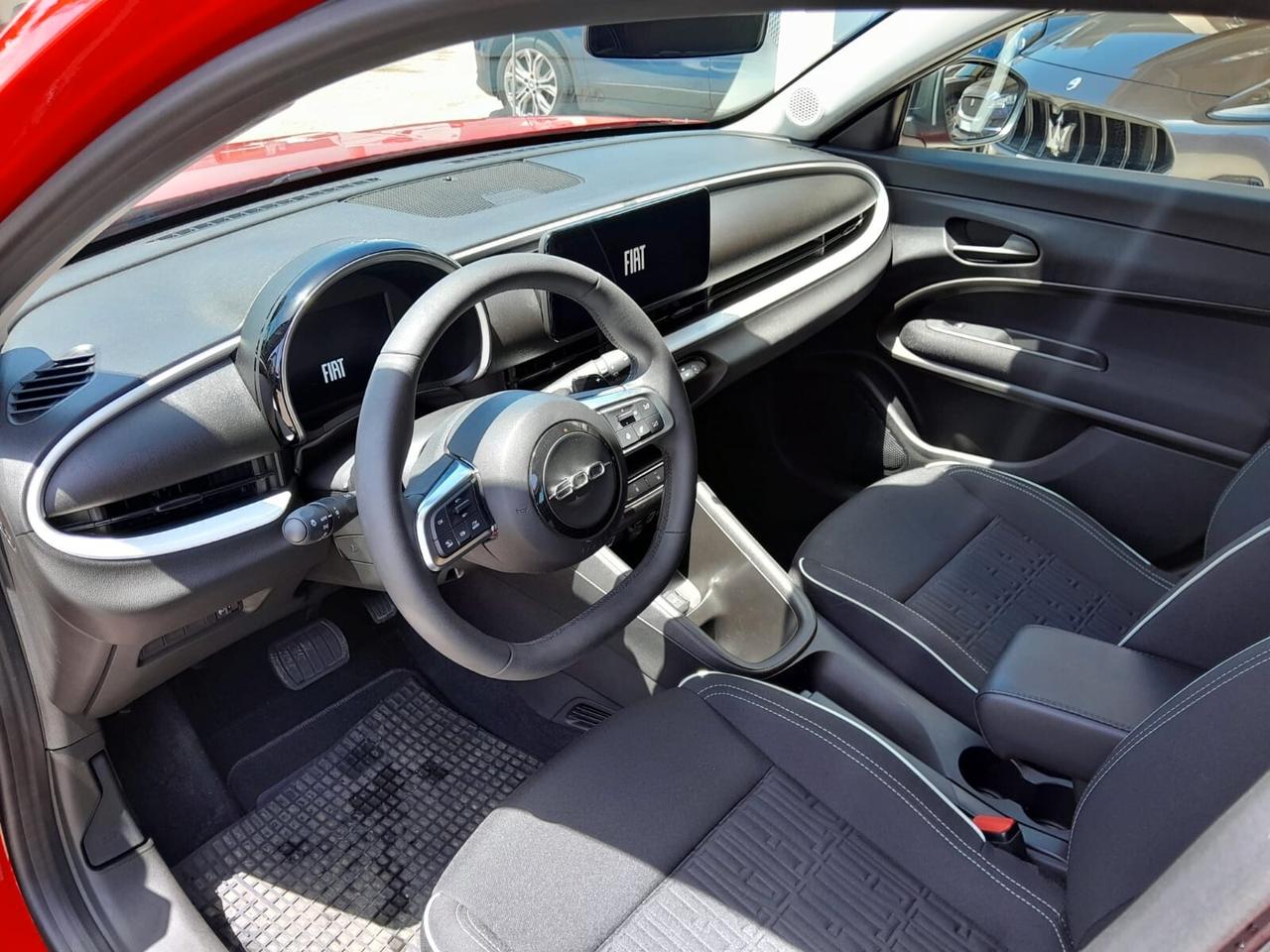 Fiat 600 Hybrid 100 CV DCT MHEV La Prima