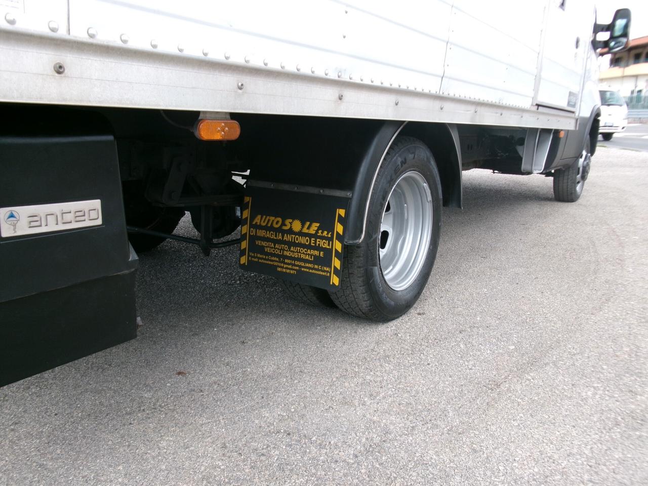 Iveco Daily 35C14 2.3 140CV E6D BOX+PEDANA CARICATRICE 8Q