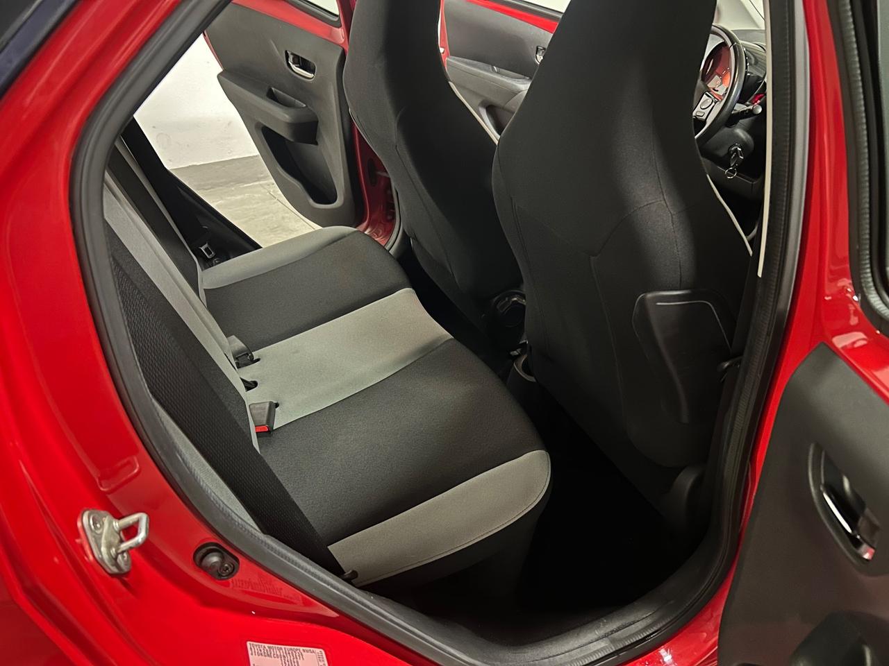 Toyota Aygo 1.0 VVT-i 69 CV 5 porte x-clusiv MMT