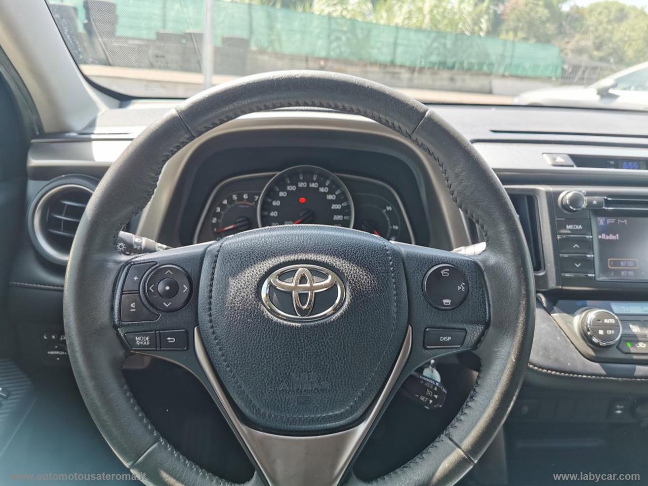 TOYOTA RAV4 2.0 D-4D 2WD STYLE OFFERTA PROMO WEB