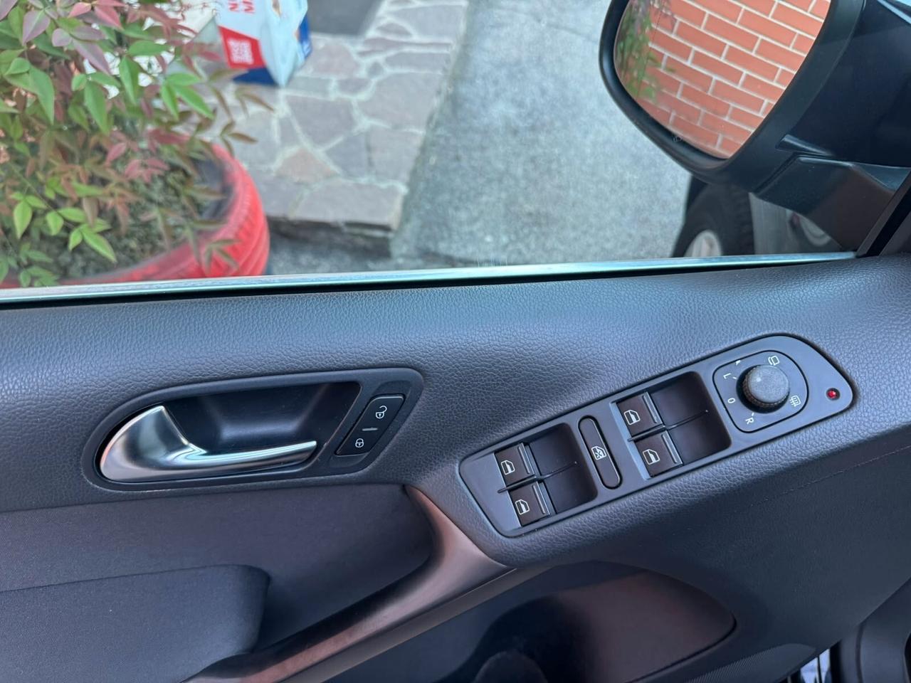 Volkswagen Tiguan 2.0 tdi 140 Sport&Style 4motion
