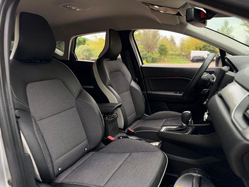 Renault Captur Captur 1.6 E-Tech full hybrid Evolution 145cv auto