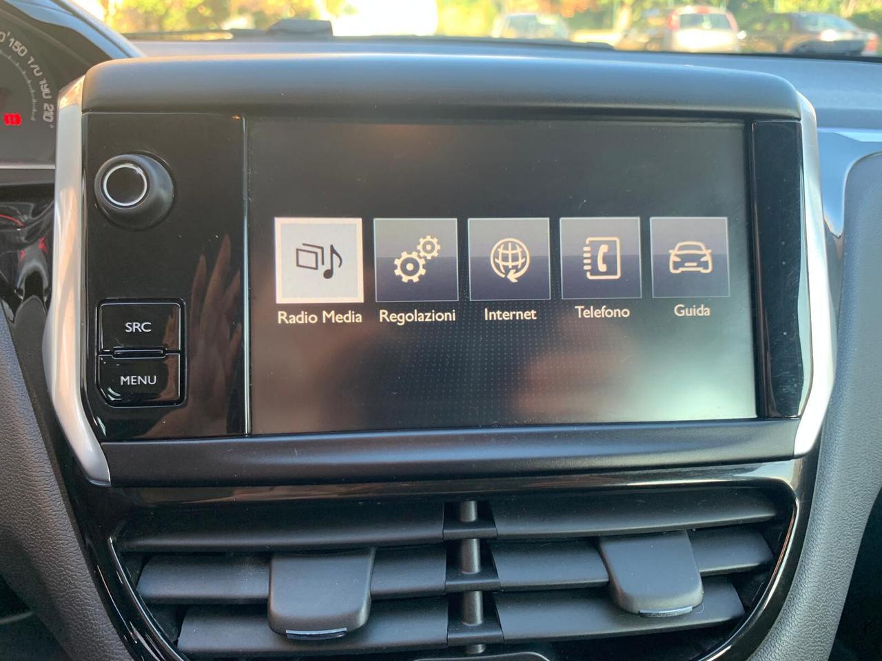 Peugeot 208 1.4 HDi 68 CV 5 porte Allure