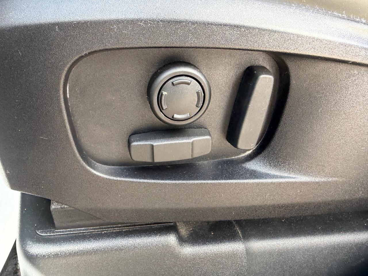 Land Rover Defender 110 3.0 l6 400 CV AWD Auto X-Dynamic HSE/stupenda!!!