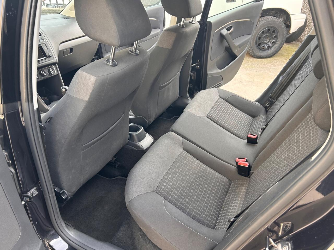 Volkswagen Polo 1400 tdi 75 cv neopatentati euro6