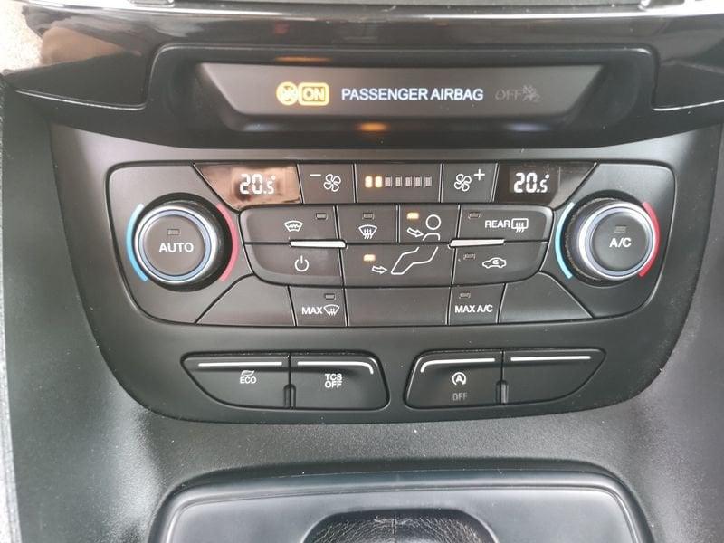 Ford Tourneo Connect 1.5 TDCi 120 CV Powershift Titanium