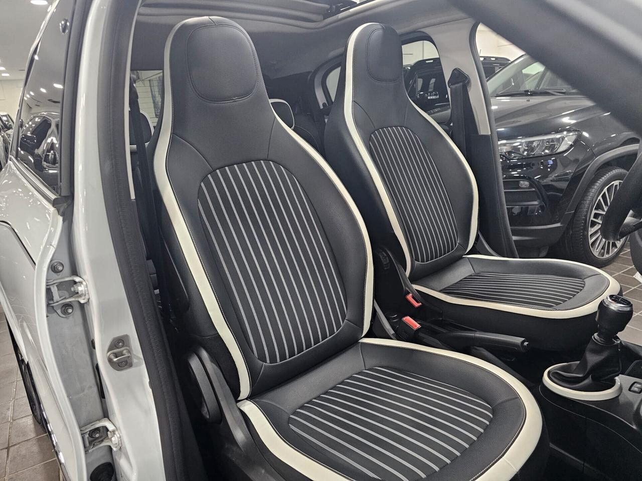 NUOVA RENAULT TWINGO INTENS SCe 1.0 BENZ 73CV