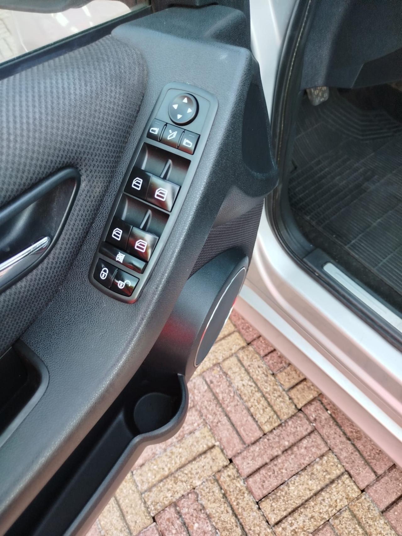 Mercedes-benz B 180 CDI Executive