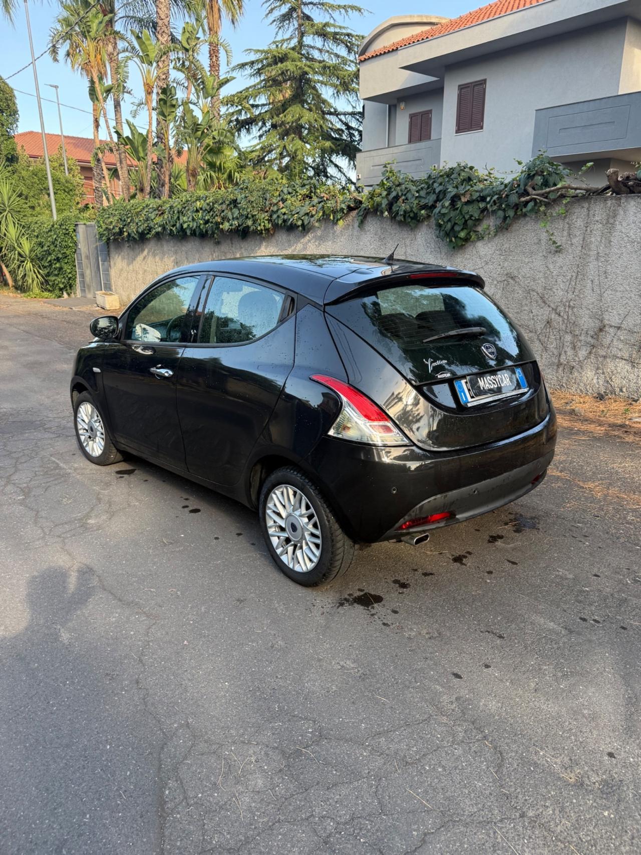 Lancia Ypsilon 1.3 MJT 16V 95 CV 5 porte S&S Platinum