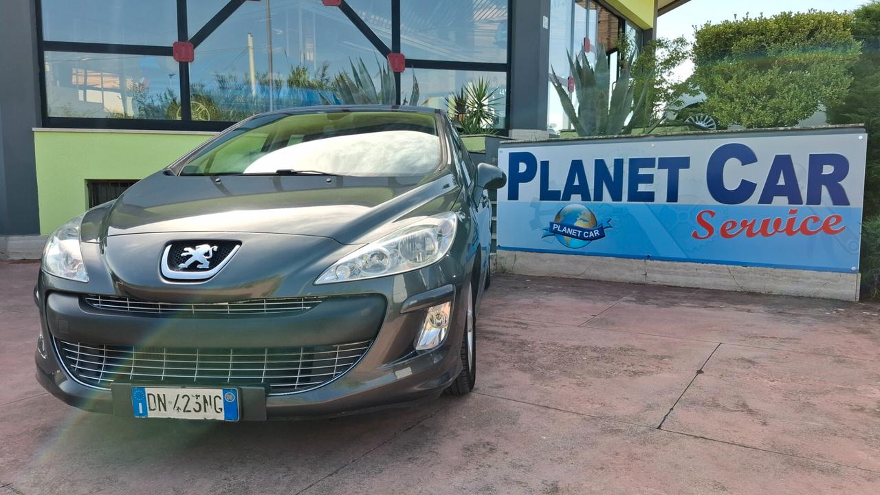 Peugeot 308 1.6 HDi 110CV 5p. 2-Tronic Premium-Automatica-Gancio Traino