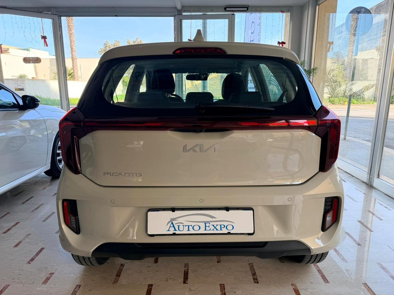 Kia Picanto 1.0 63cv Urban