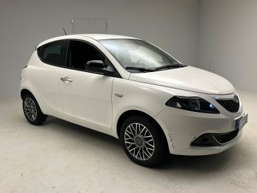 Lancia Ypsilon 1.0 FireFly 5 porte S&S Hybrid Gold Plus