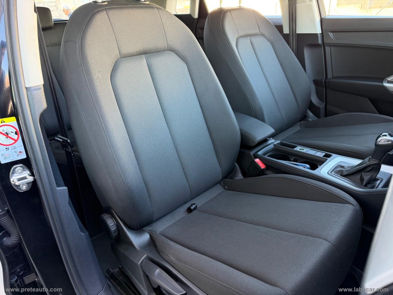 AUDI Q3 35 TDI S tronic Business Advanced