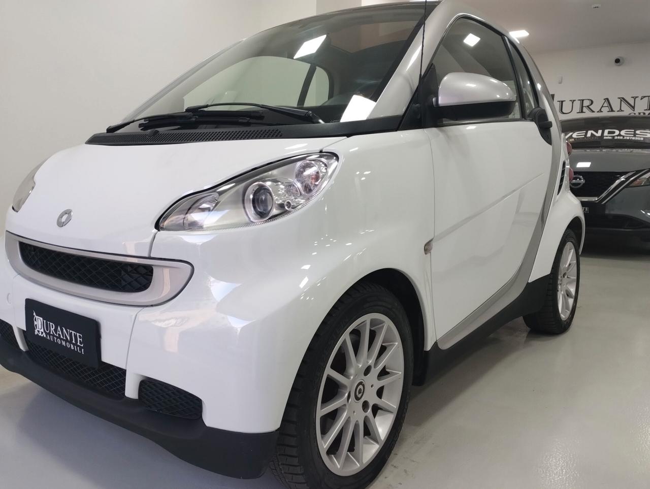 Smart ForTwo 800 CDI NEOPATENTATI 33 kW coupé passion