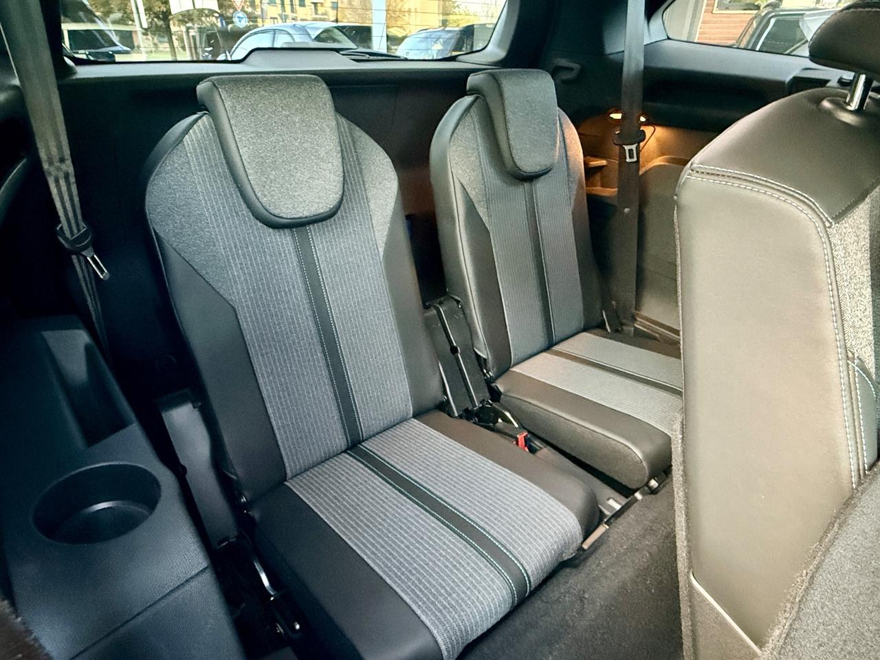 Peugeot 5008 BlueHDi 130 S&S EAT8 Allure Pack